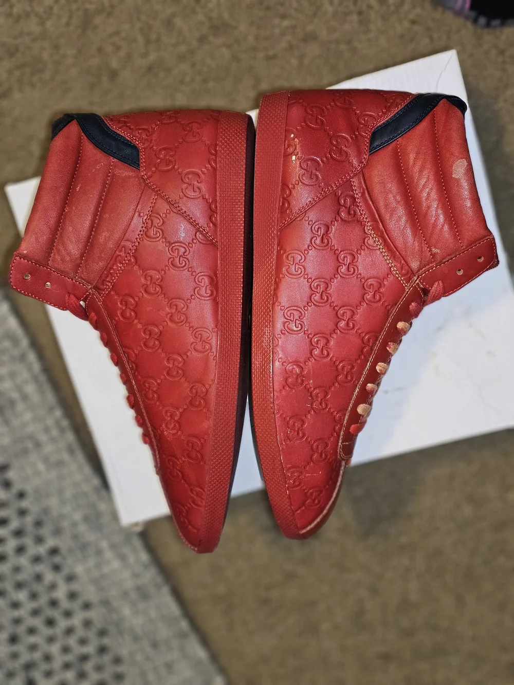 Gucci Authentic Red High Top Ace Embroidered Signatue GG Sneaker US Size 9.5 Men